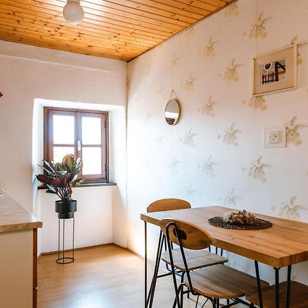 Apartment Valetovi Štanjel Extérieur photo