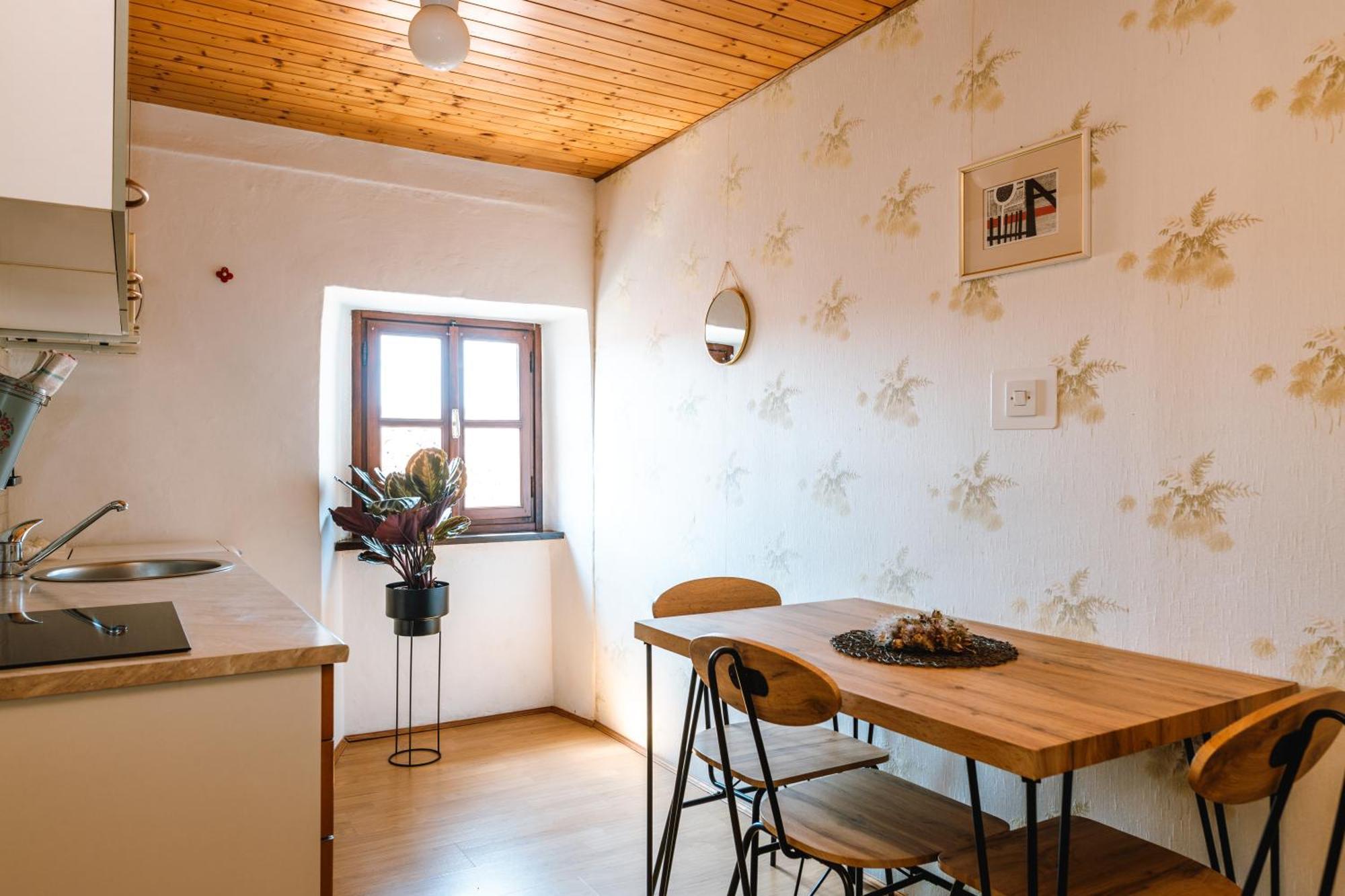 Apartment Valetovi Štanjel Extérieur photo