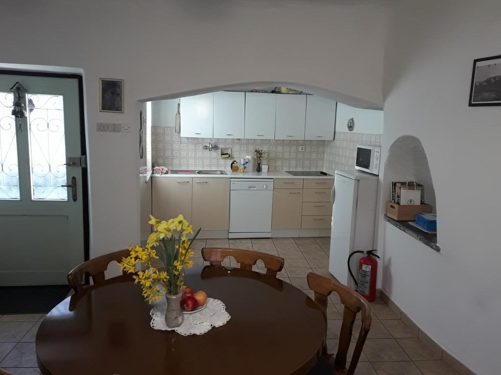 Apartment Valetovi Štanjel Extérieur photo